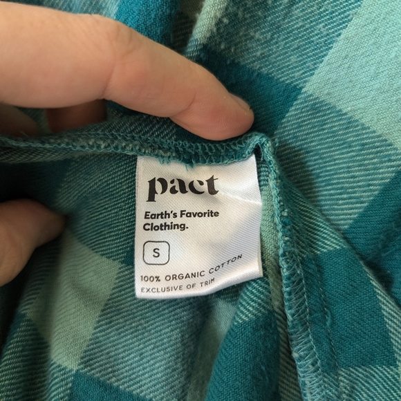 Pact Mineral Green Checked Flannel Dress Shirt with a belt - Picture 3 of 4